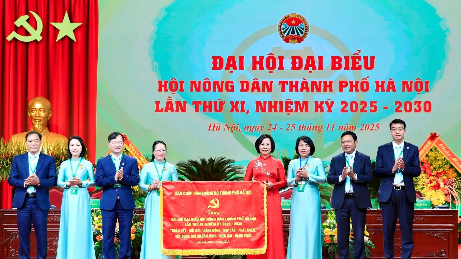 Nông dân Thủ đô thời kỳ mới làm chủ công nghệ số